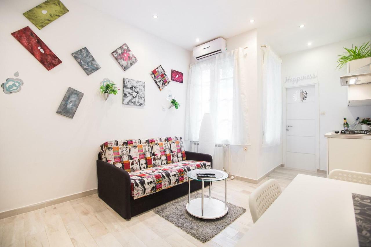 Apartman Pierre Zagabria Esterno foto