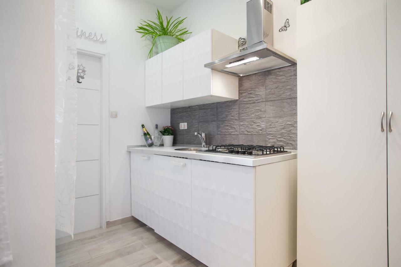 Apartman Pierre Zagabria Esterno foto